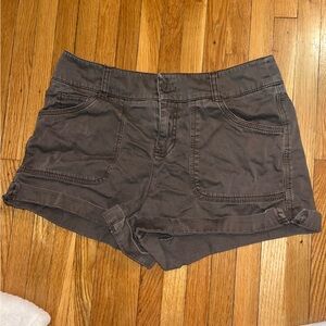 New York & Company Taupe Shorts